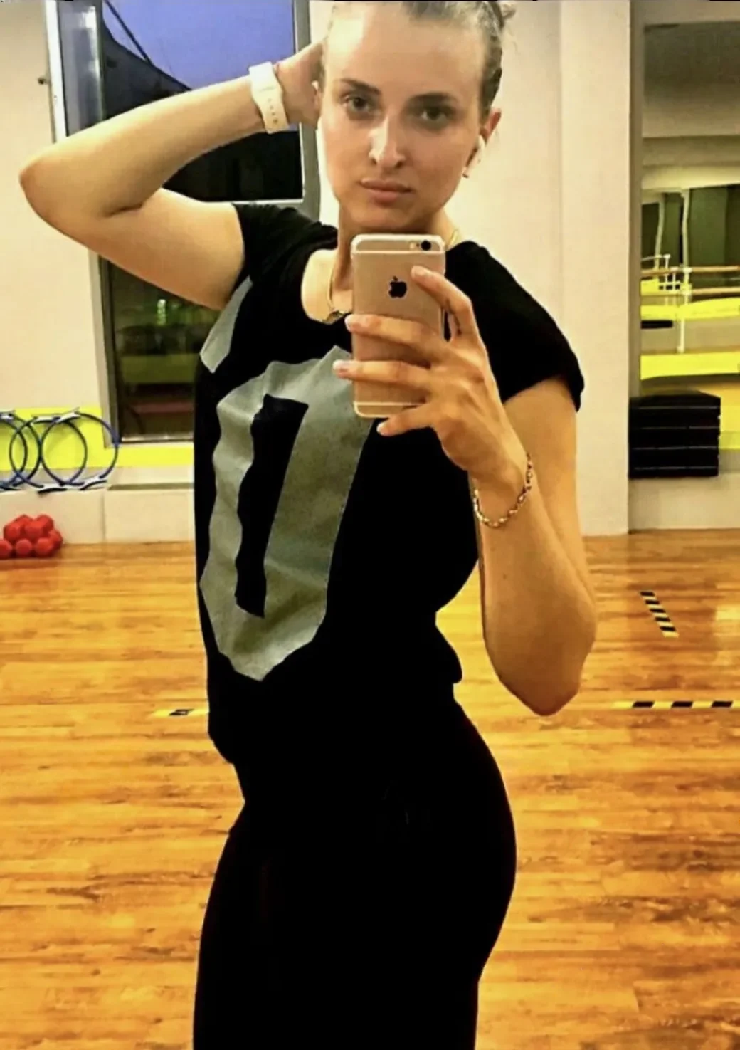 Ksenia thumbnail 7