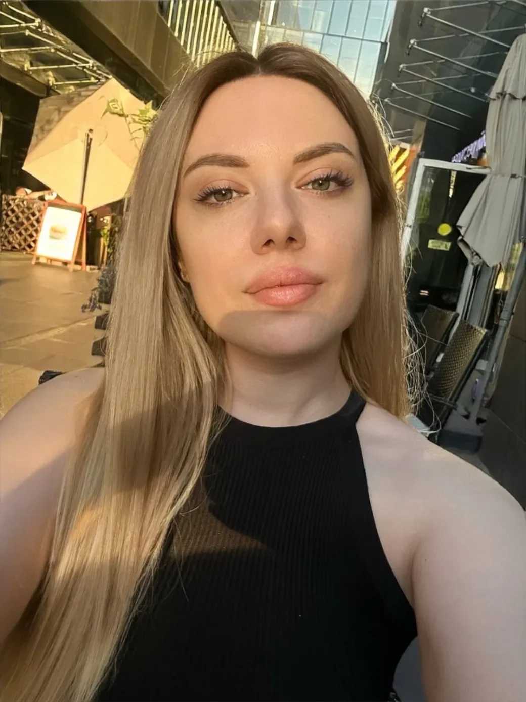 Anna thumbnail 2