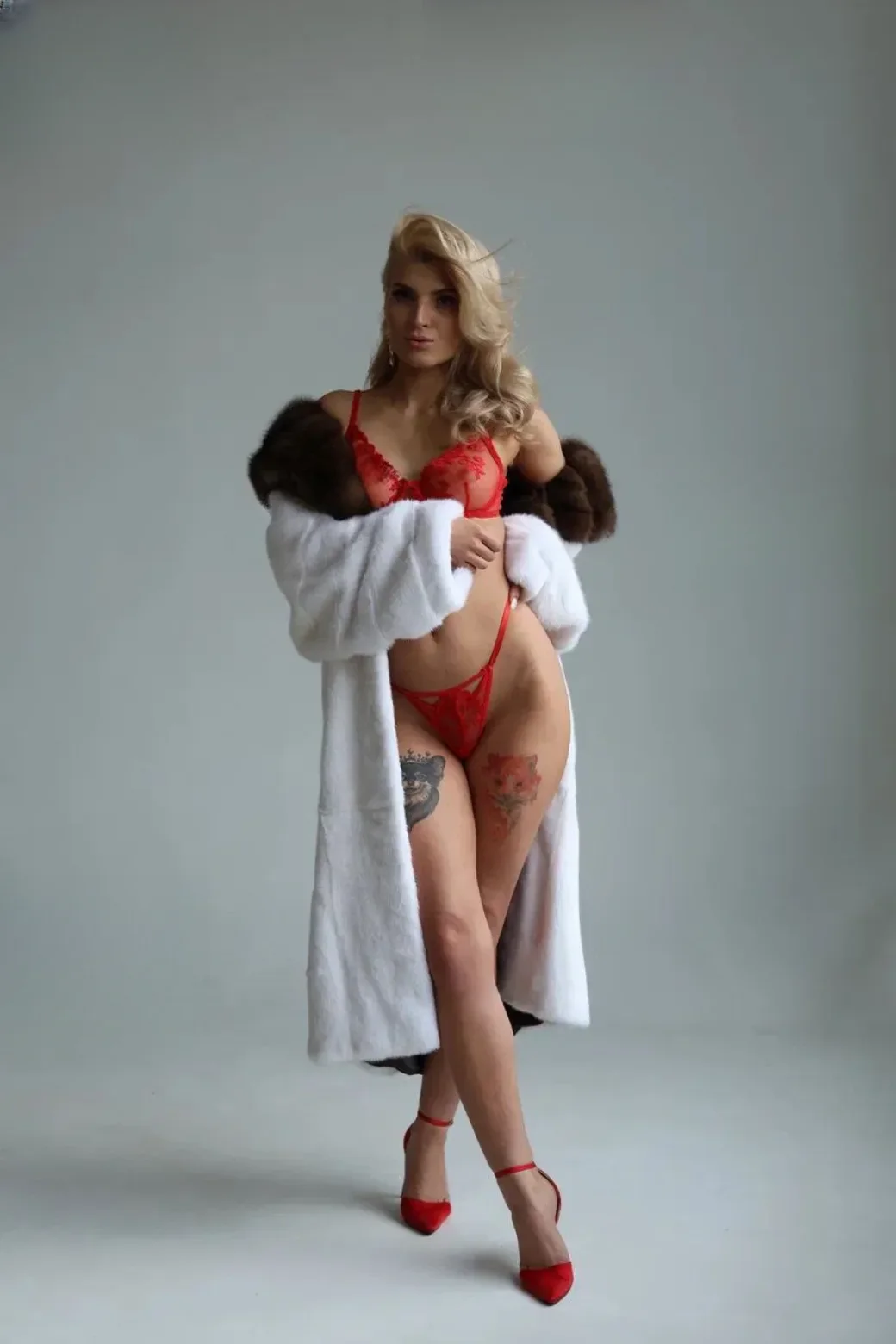 PORNOZVEZDA MONROE FOX thumbnail 26