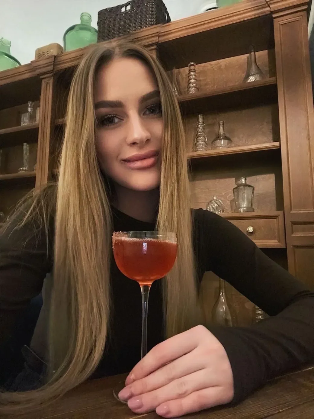 Emmi thumbnail 9