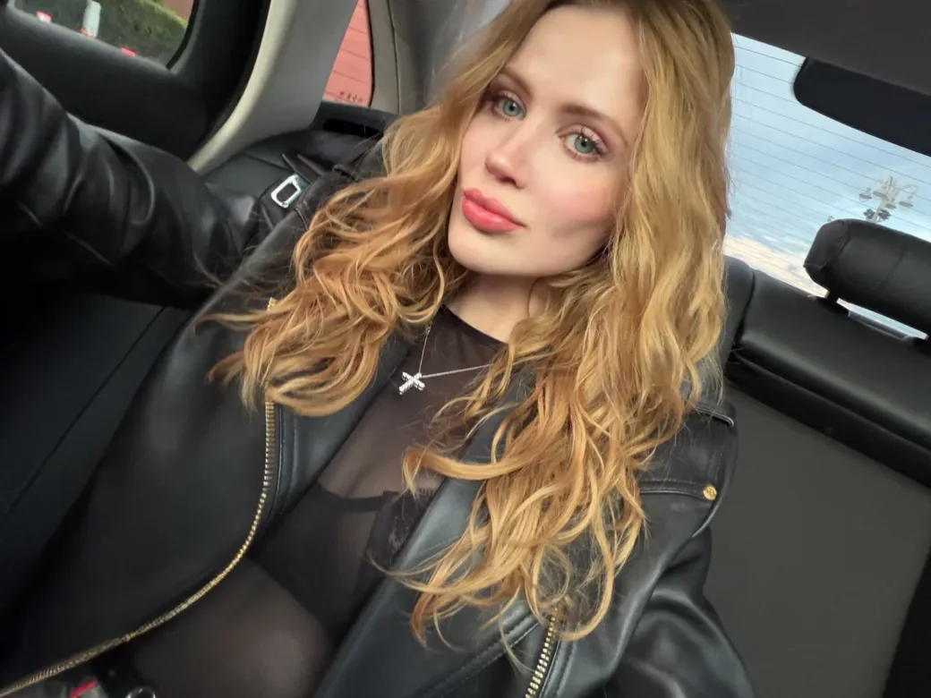 Angelina Robigud Elite GFE thumbnail 20