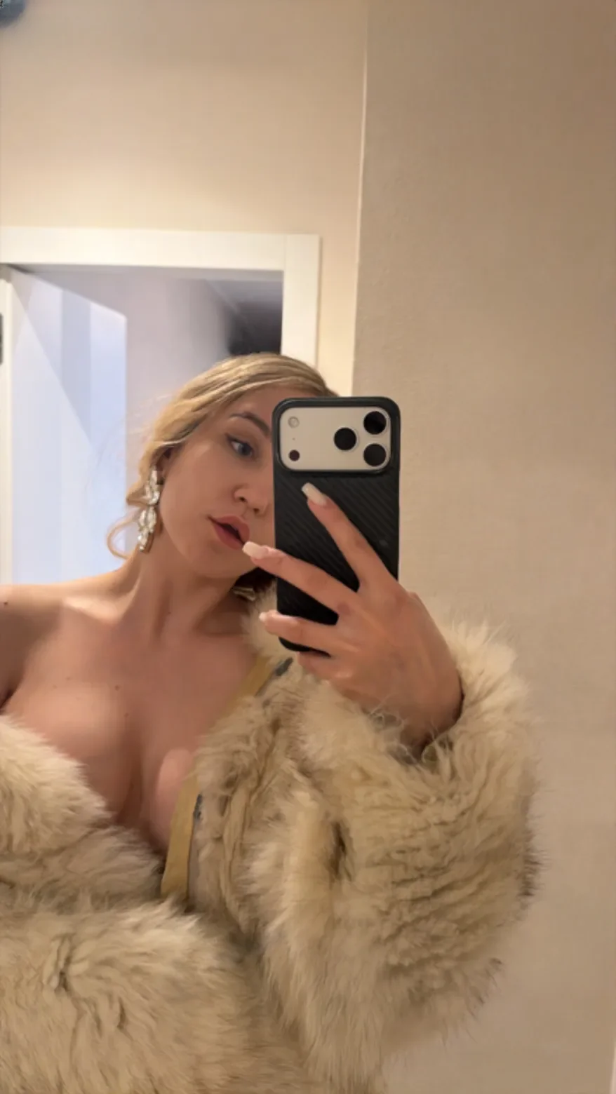 Babe face Софика thumbnail 8