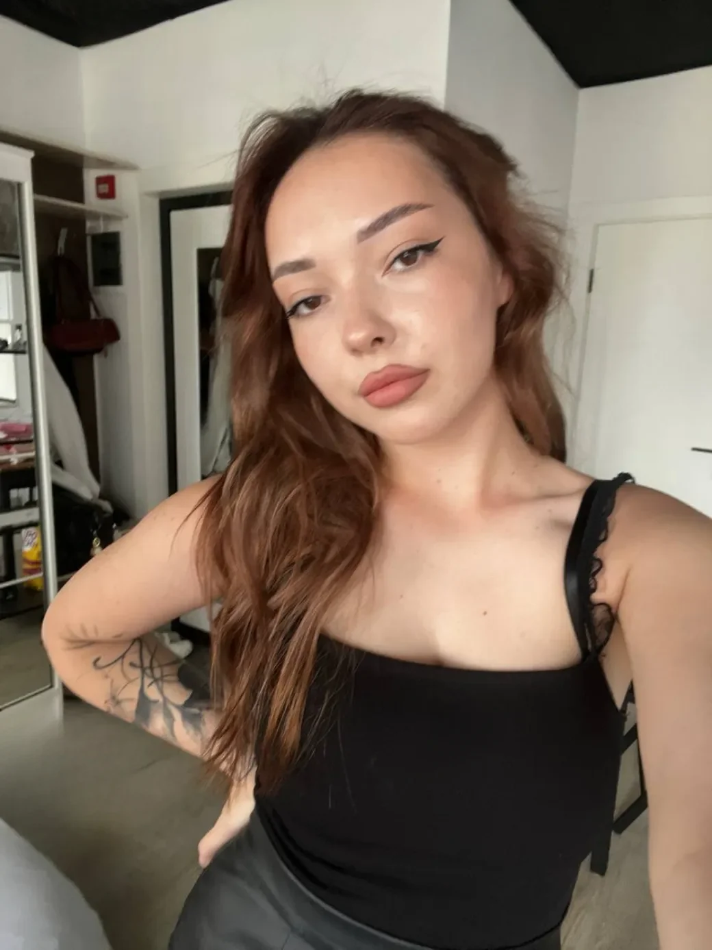 Аделина thumbnail 3