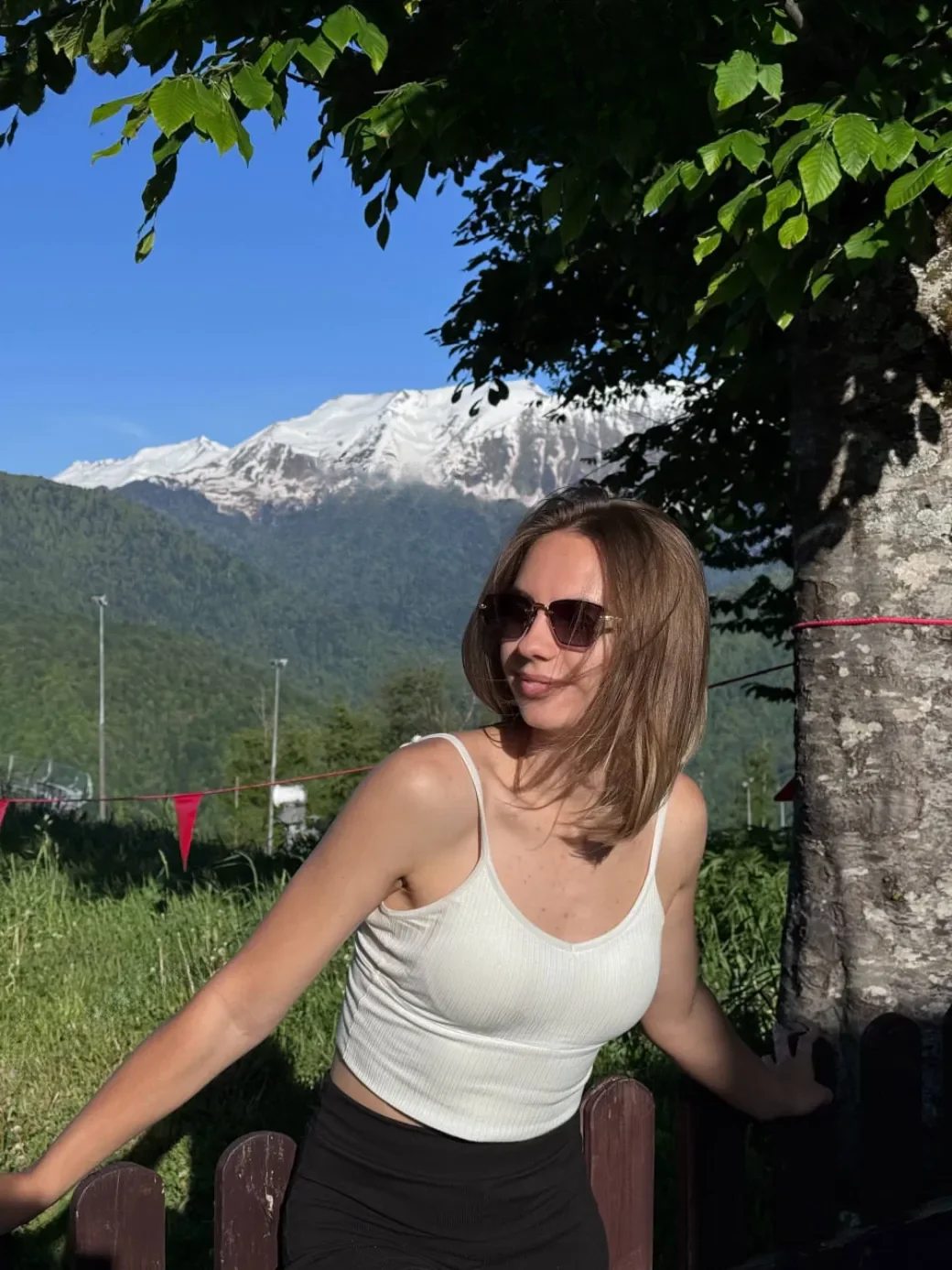 Erika thumbnail 12