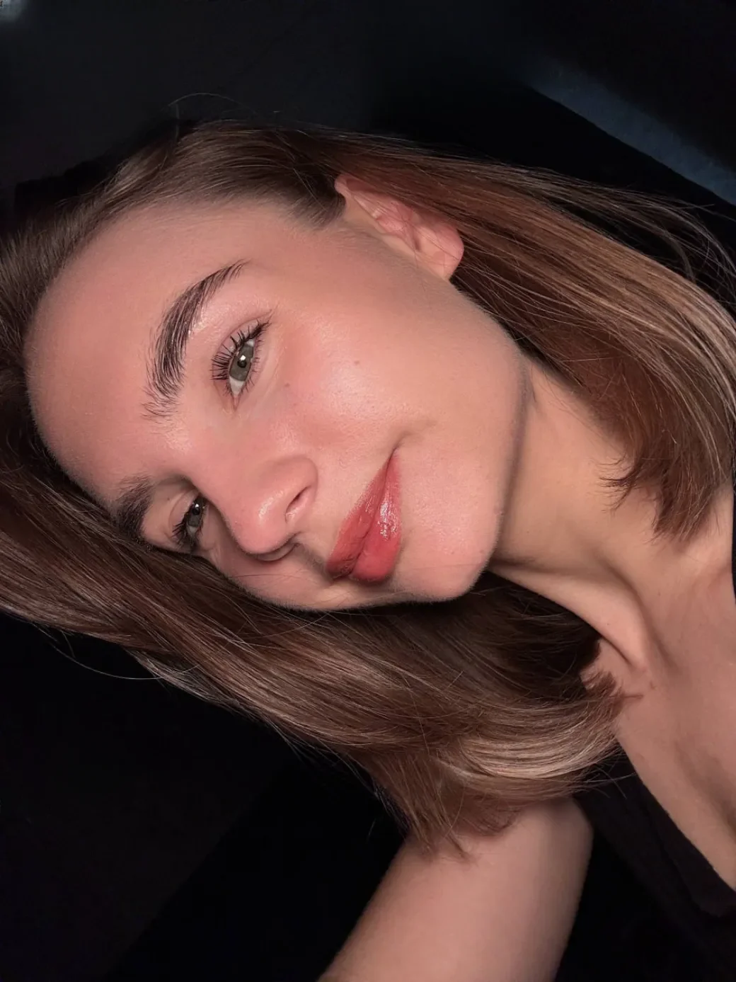 Erika thumbnail 8