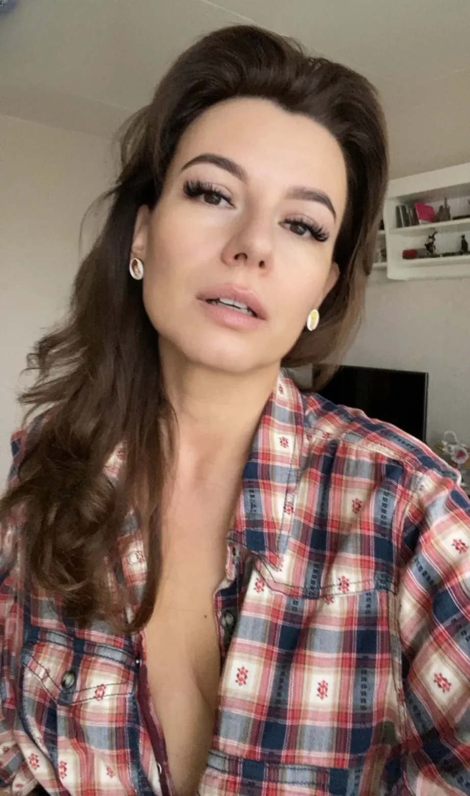 Vika Kosmos thumbnail 26
